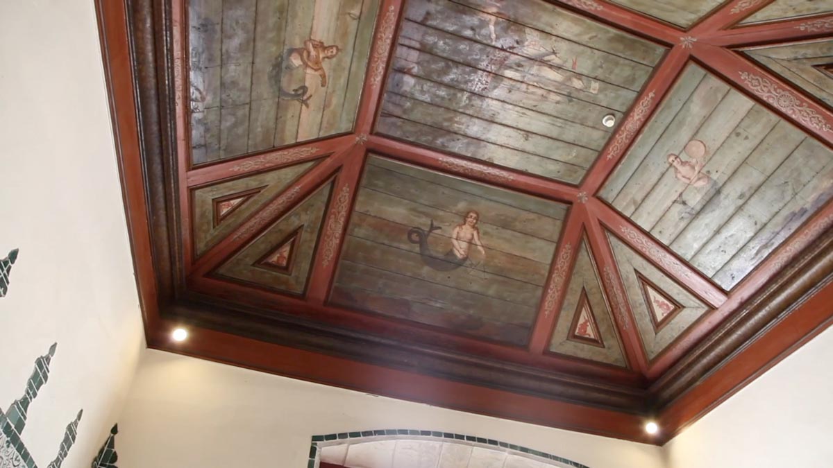 Portugal,  Sintra National Palace - Mermaid's Room