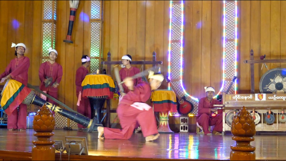Myanmar, Bagan - traditional - Burmese Shan people - Folk victory dance