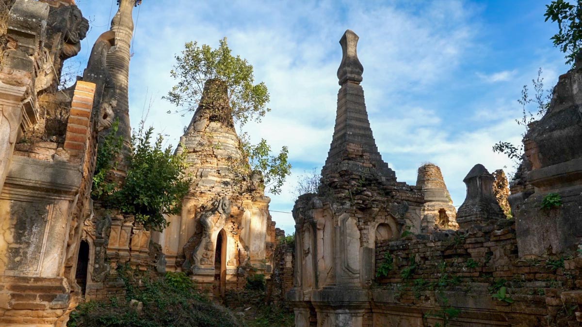Myanmar, Inle Lake - Indein - Ancient Shwe Inn Thein pagodas