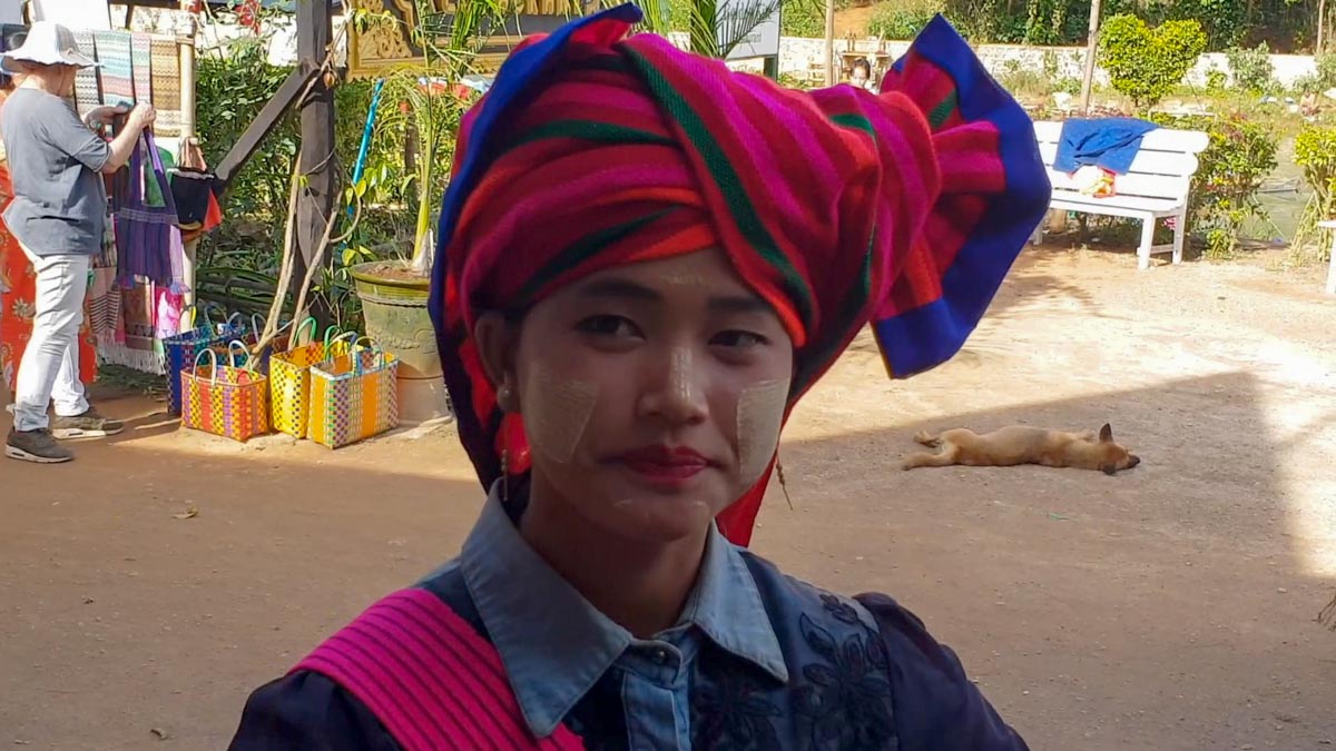 Myanmar, Inle Lake - traditional PaO tribe