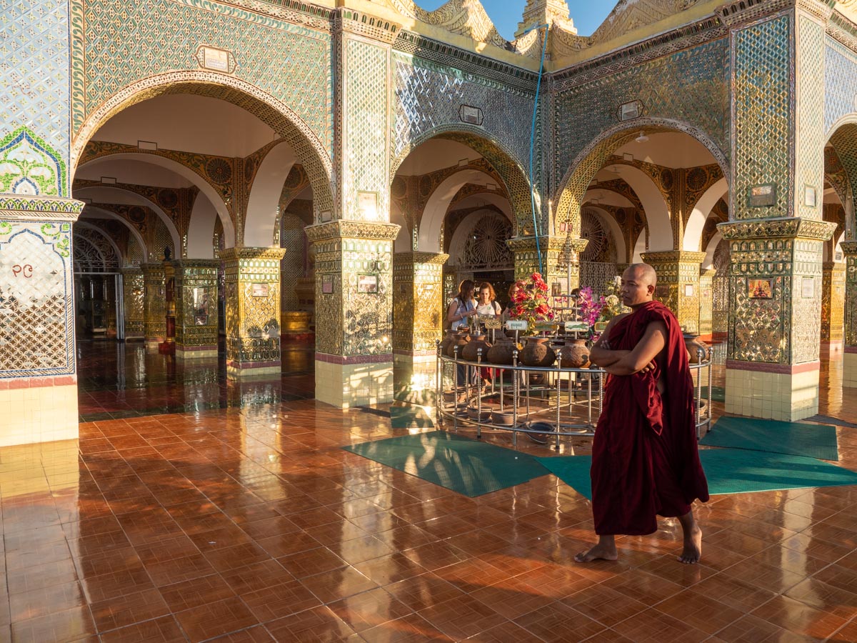 Myanmar, Mandalay - Two Snake Pagoda