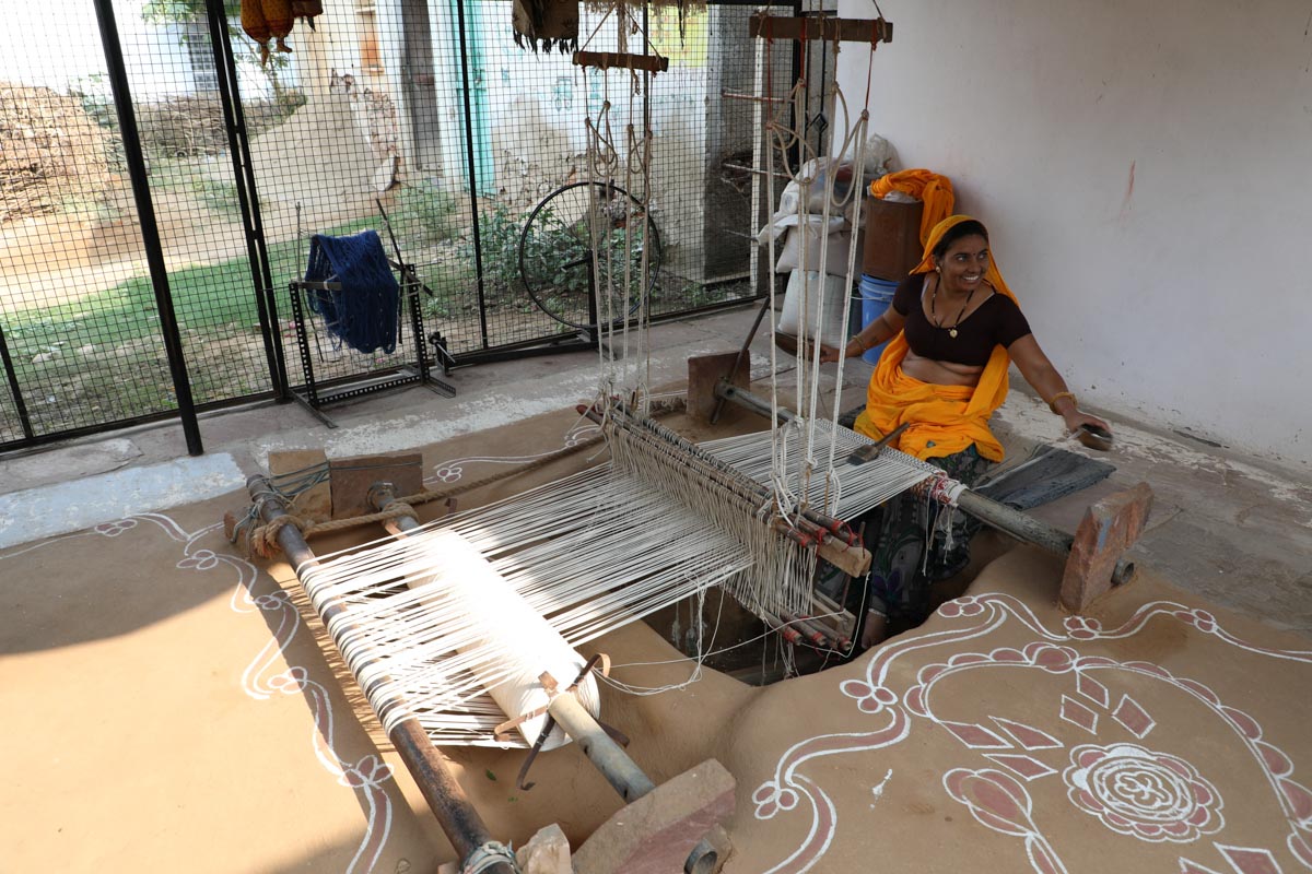 India, Madhya Pradesh - Traditional - weaving