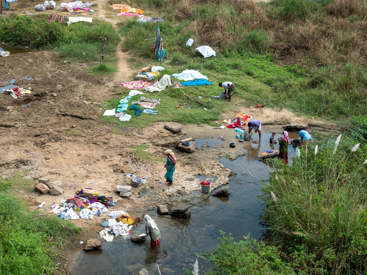 India, Tamil Nadu - Traditional - Laundry in the river