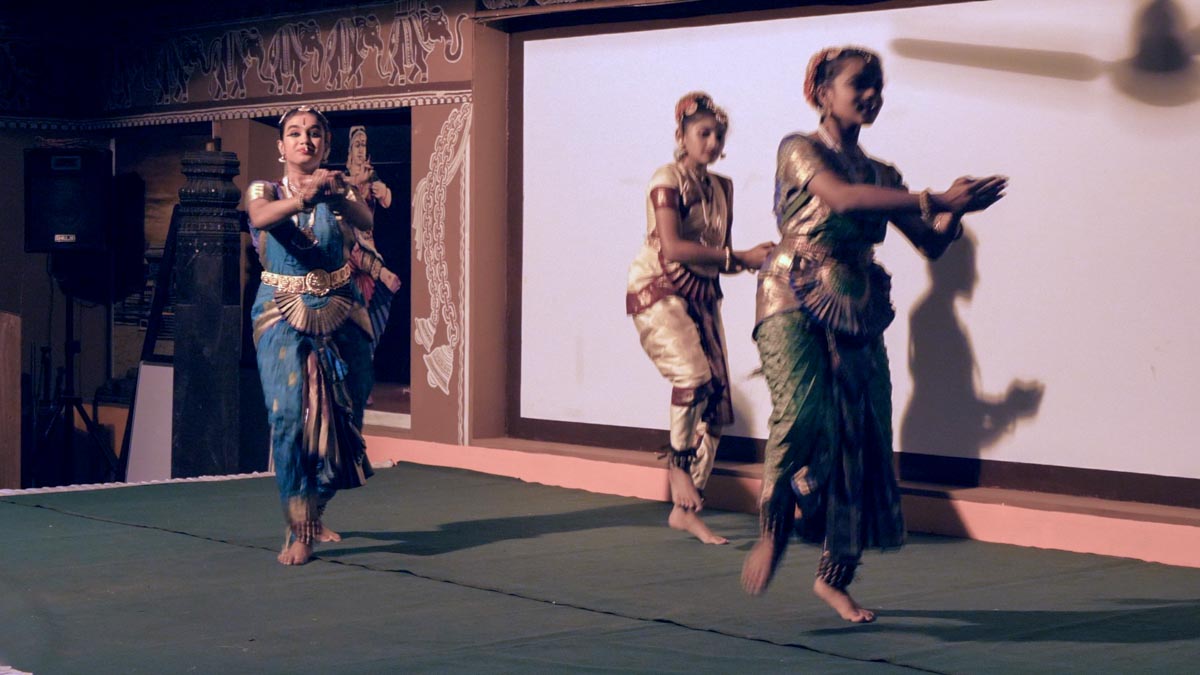 India, Tamil Nadu - Traditional Indian folk dance1