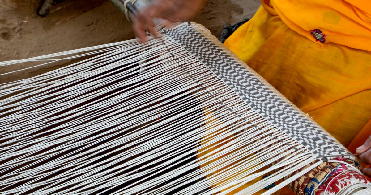India, Tamil Nadu - Traditional weaving