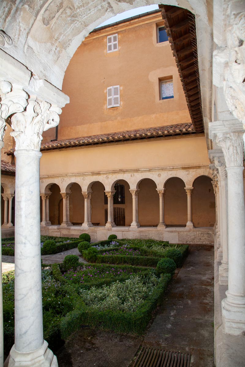 France,  Aix en Provence, Saint Sauveur Cathedral