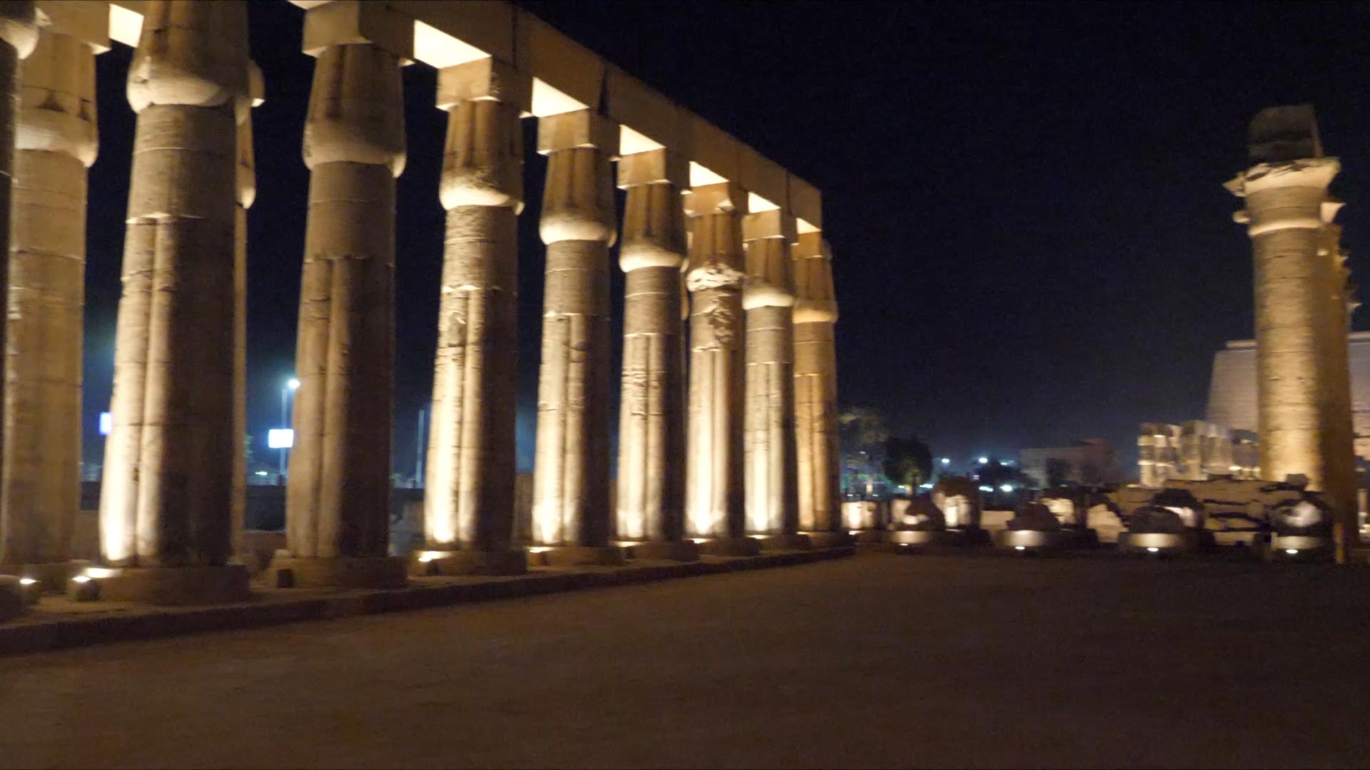 Egypt, Luxor - Temple of Luxor - Courtyard of Amenhotep III