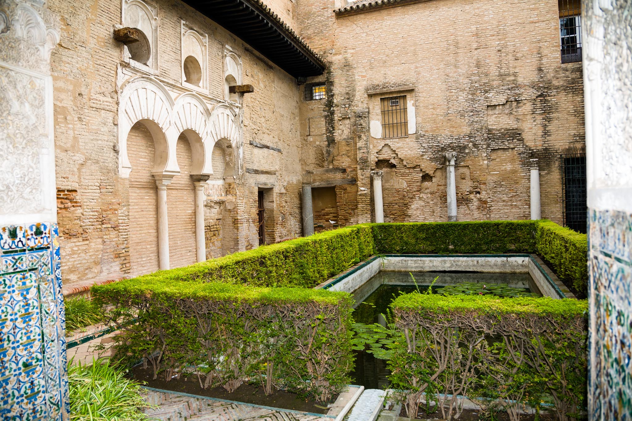 Spain, Seville - Royal Alcazar - Patio del Yeso (Plasterwork Courtyard) - Moorish