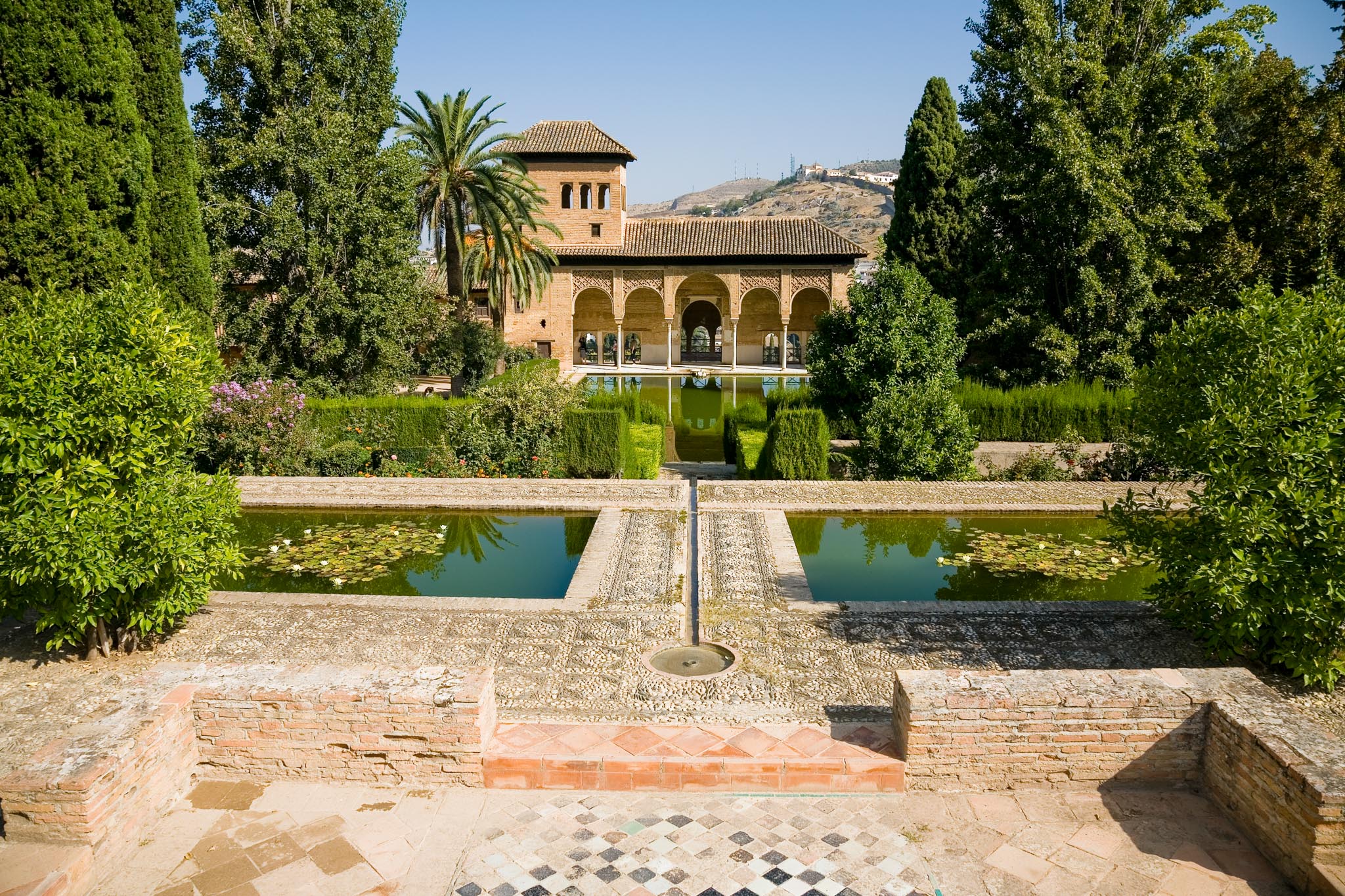 Spain, Granada - Alhambra, Partal Gardens