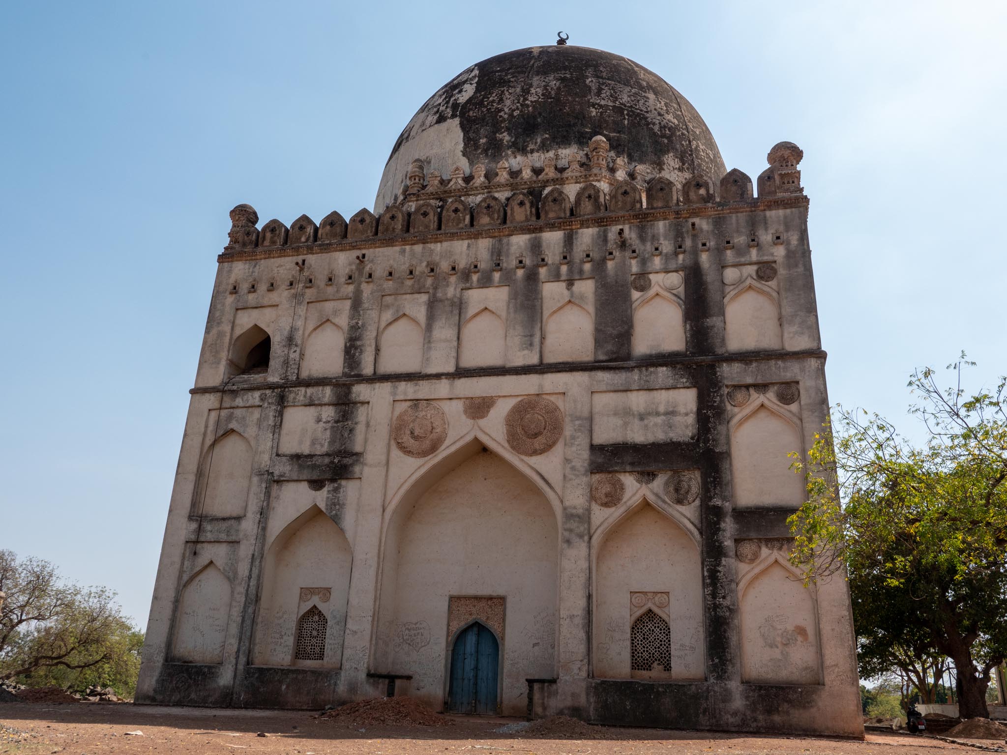 India, Karnataka, Bidar - Ashtur - Mausoleum of Ahmed Shah Wali