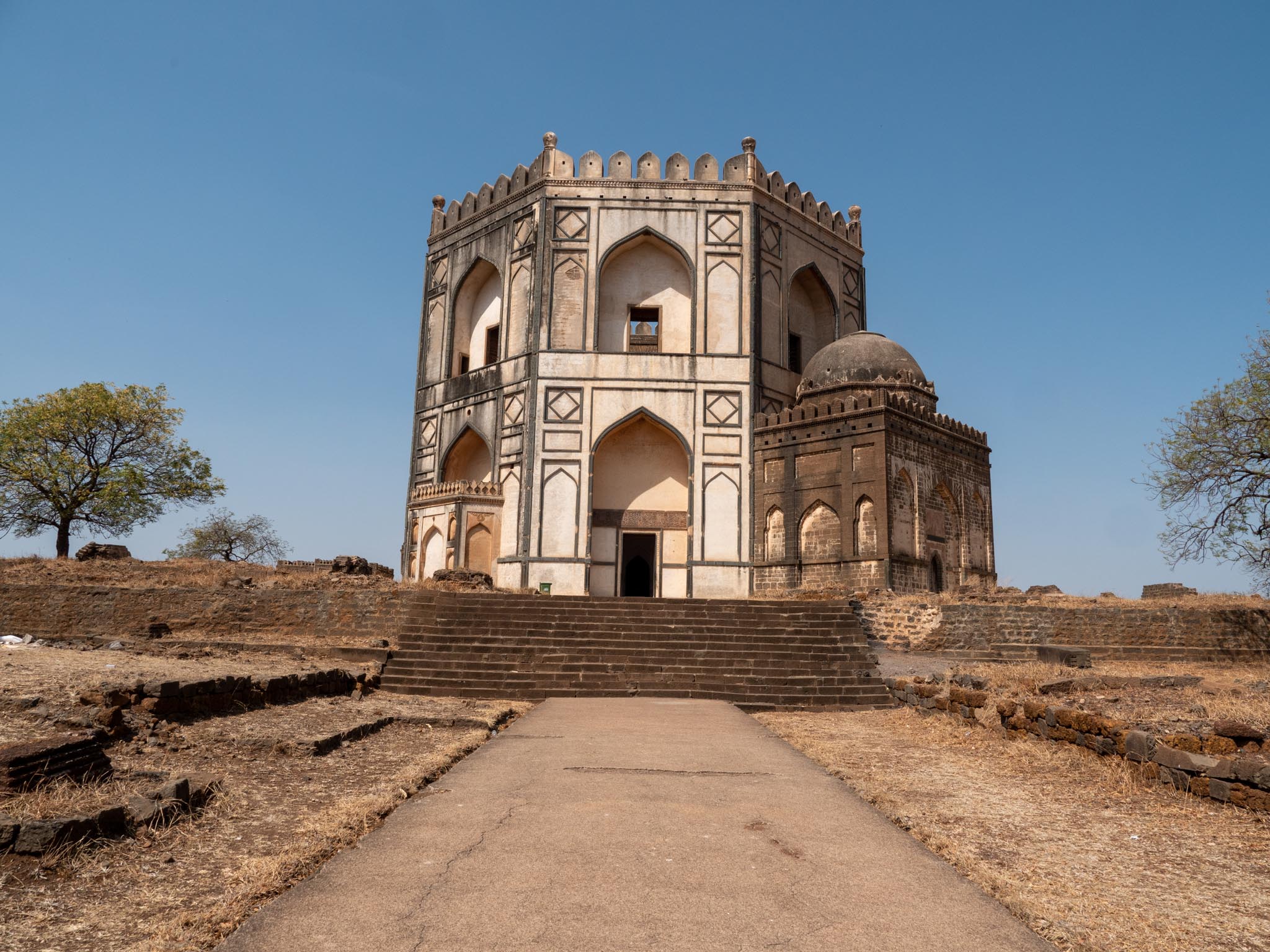 India, Karnataka, Bidar - Mausoleum of Chaukhandi of Hazrat Khalil Ullah