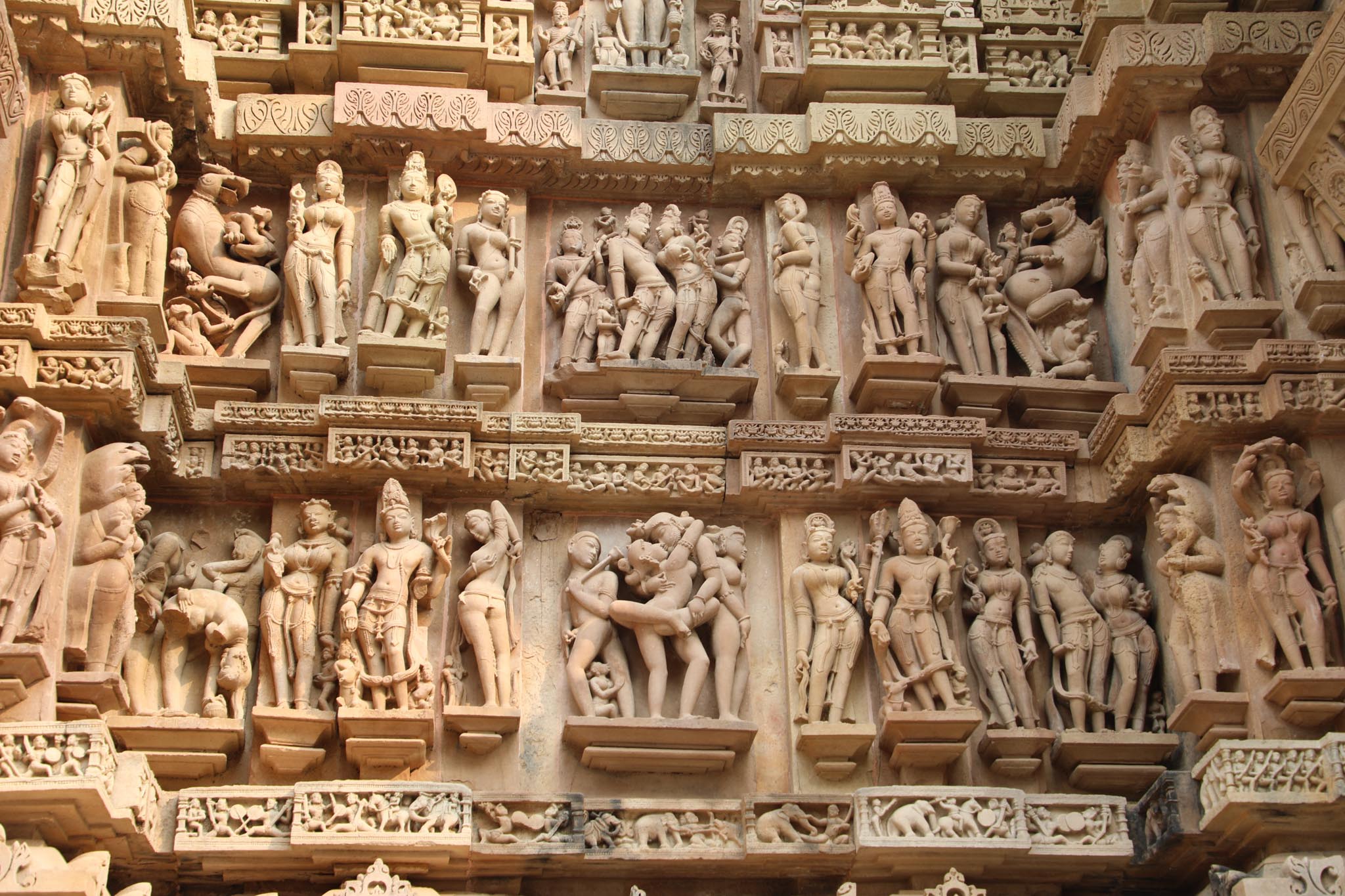 India, Madhya Pradesh - Khajuraho - Lakshmana Temple