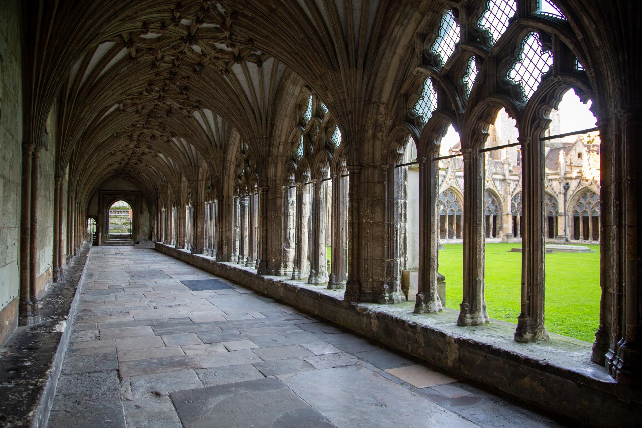 England, Canterbury cathedral - Cloister