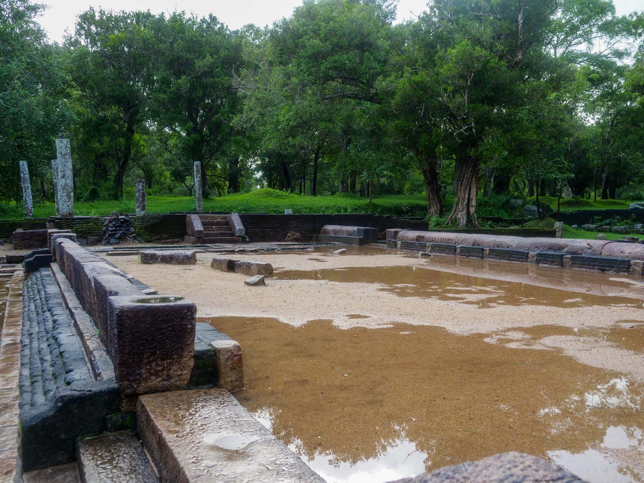 Sri Lanka, Anuradhapura - Refrectory