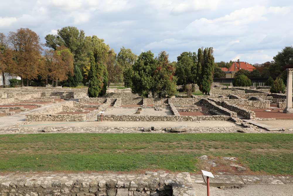 Hungary, Budaphest, Aquincum - Artisan's Societies Headquarters