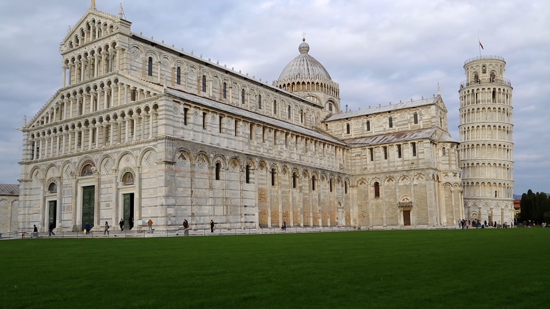Italy, Tuscany, Pisa, Piazza dei Miracoli - Cathedral