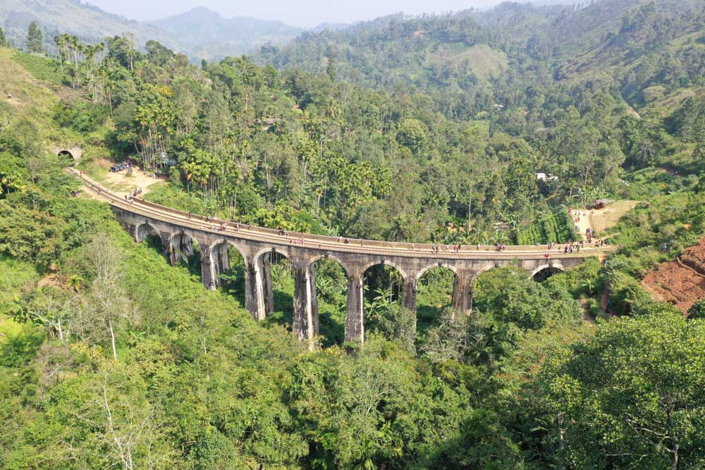 Sri Lanka, Ella Gap seven arches bridge