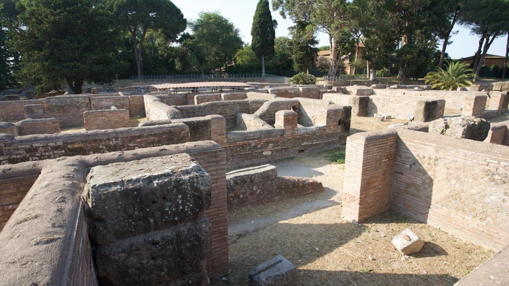 Italy, Ostia Antica – Roman Baths – Baths of the Cisiarii (Terme di Cisiarii)
