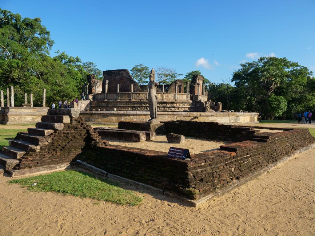 Sri Lanka, Polonnaruwa – Budhisattva Image House