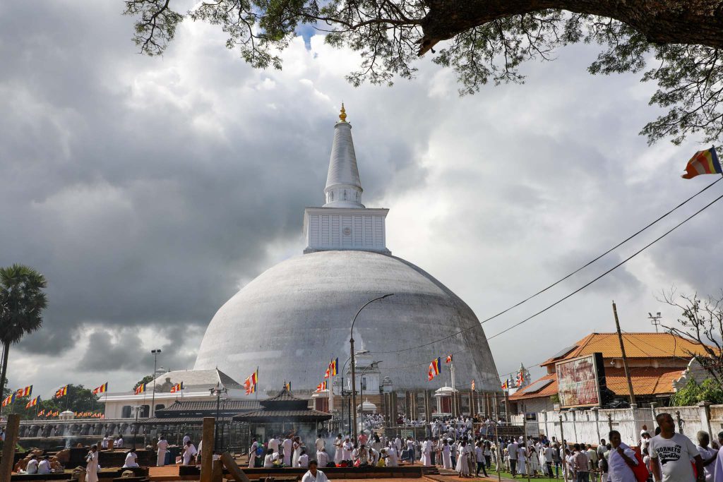 Sri Lanka, Anuradhapura