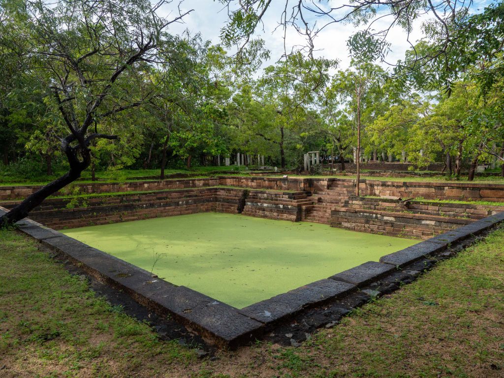 Sri Lanka, Anuradhapura – Sacred Ponds