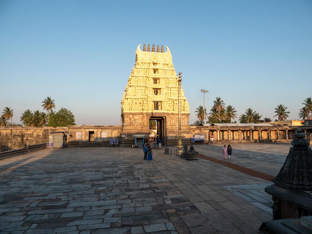 India, Karnataka, Belur – Chennakeshava Temple