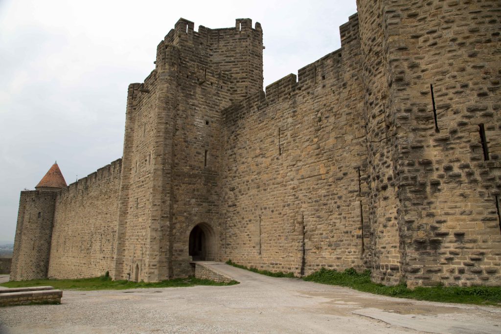 France, Carcassonne, gate