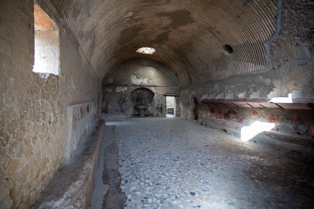 Italy, Herculaneum – Central baths-