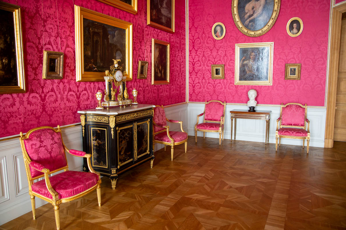 Latvia, Baroque Rundale palace – Reception room