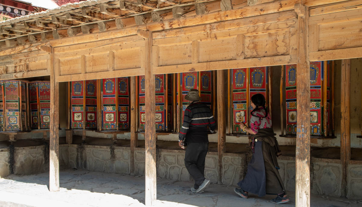 Tibet, Tibetan pilgrims