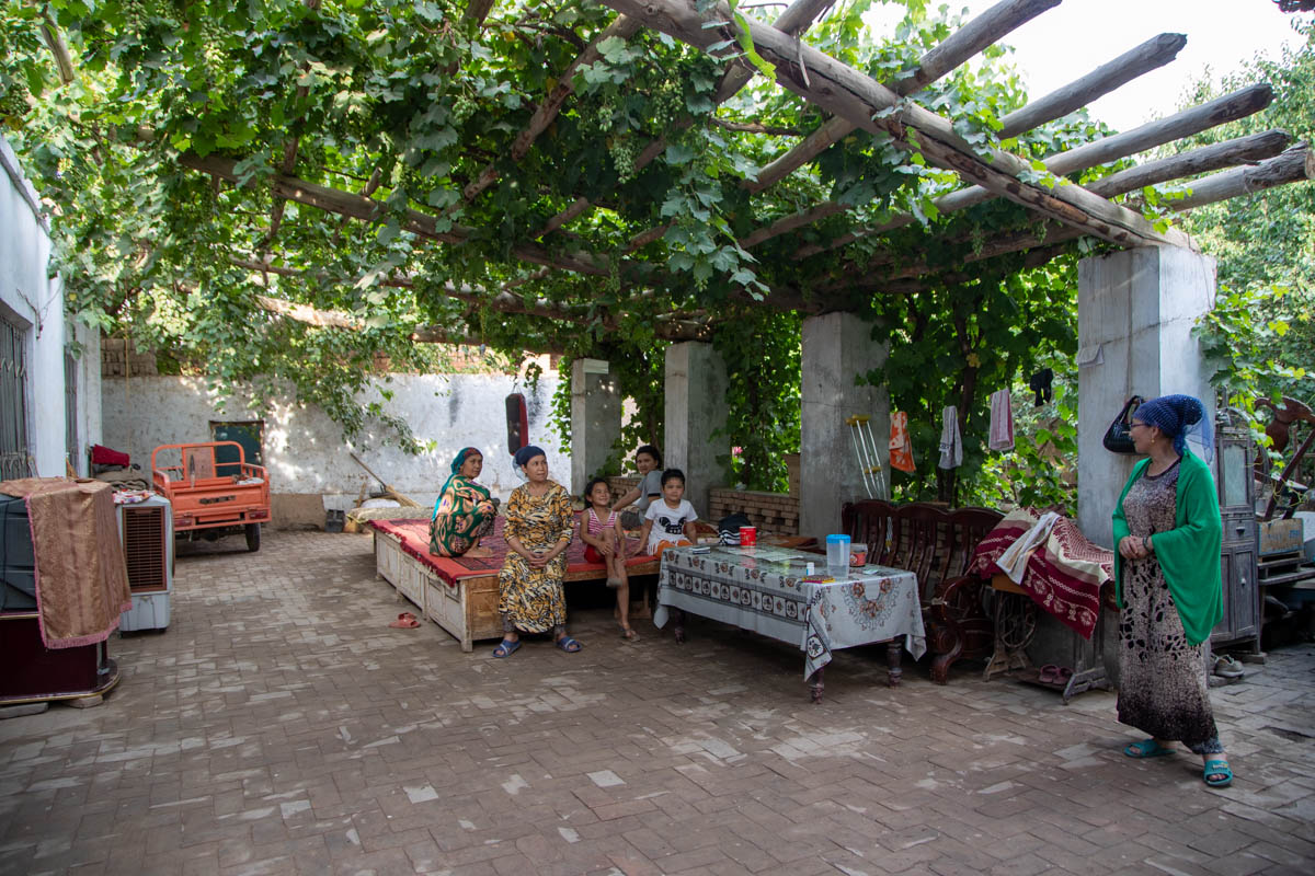 China, Turpan – Uyghurs tribes