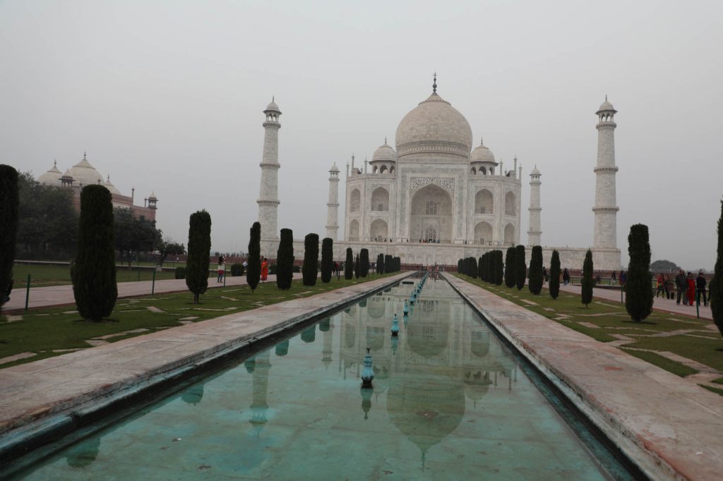 India, Uttar Pradesh, Agra – Taj Mahal