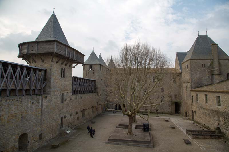 Carcassonne, Hourdes