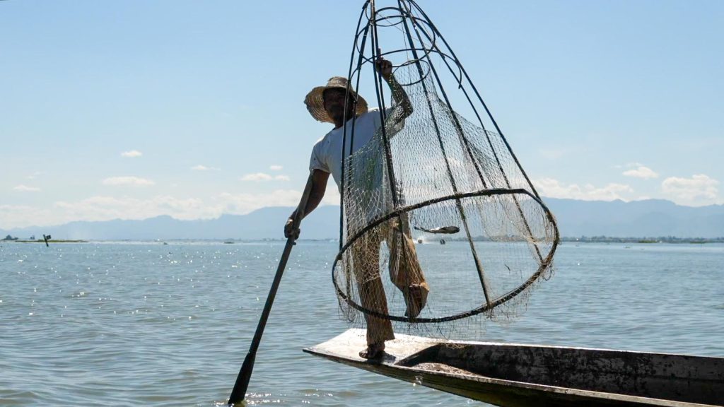 World – Traditional – Fishing