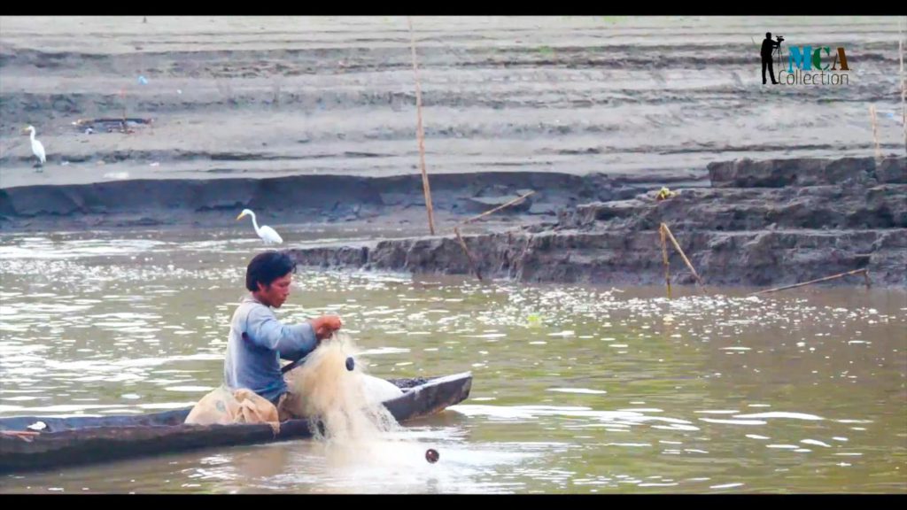 Traditional – fishing in the Amazonas