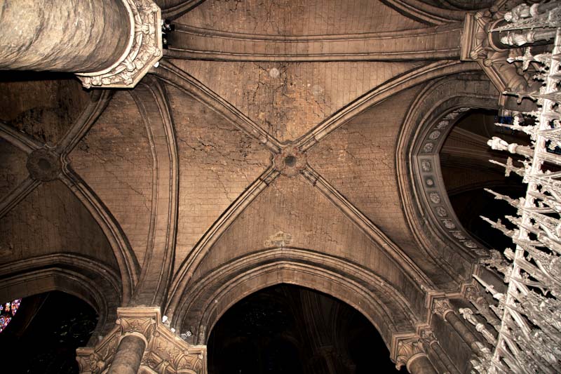 Chartres-Ceiling