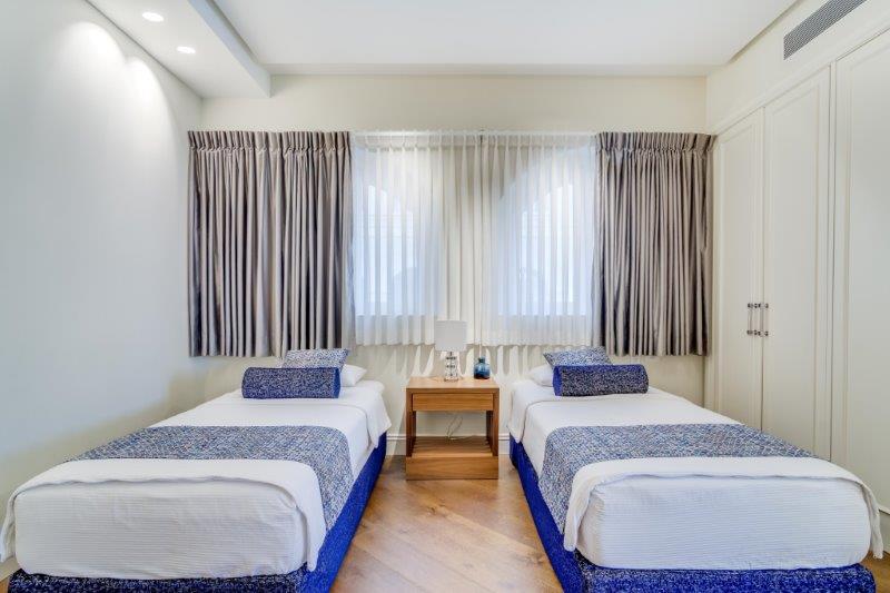 ensuite 3