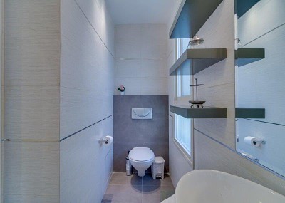 en suite 2 bathroom