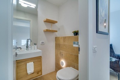 enauite 2 bathroom