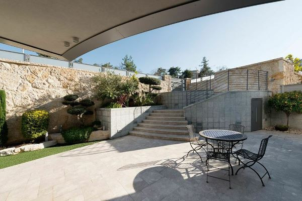 פיתוח וגינון — תמונה 1