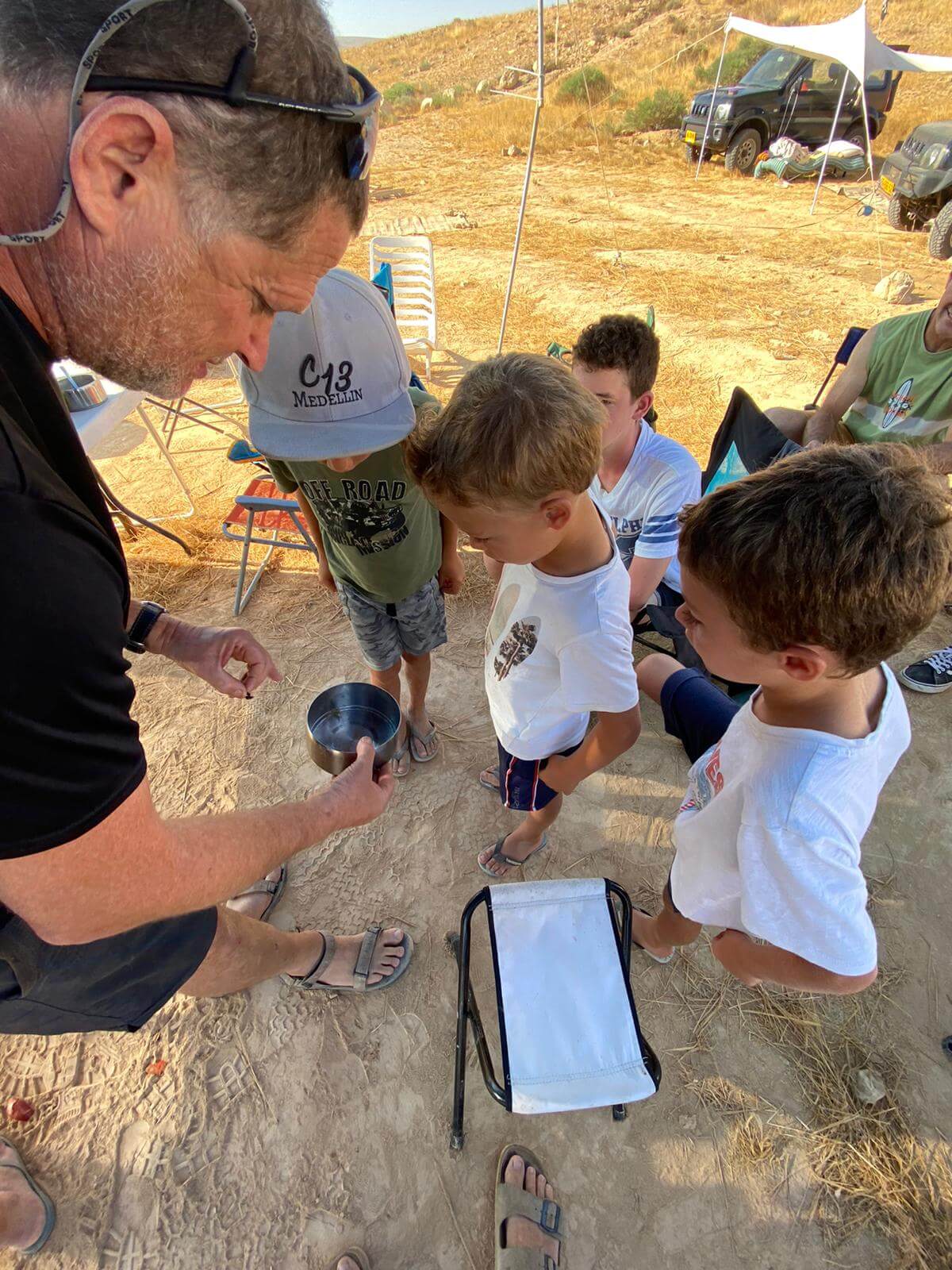 נמרוד ויזנברג מדריך ילדים בשטח