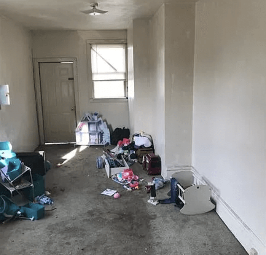 Complete, Pittsburgh – תמונה 15