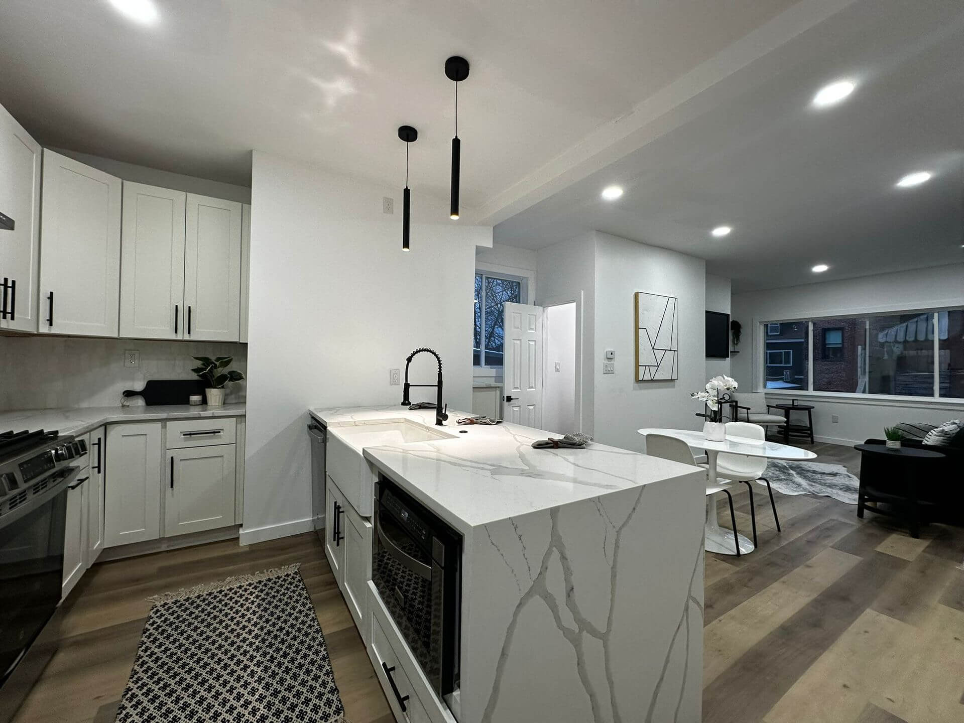 Cabinet, Pittsburgh – תמונה 4