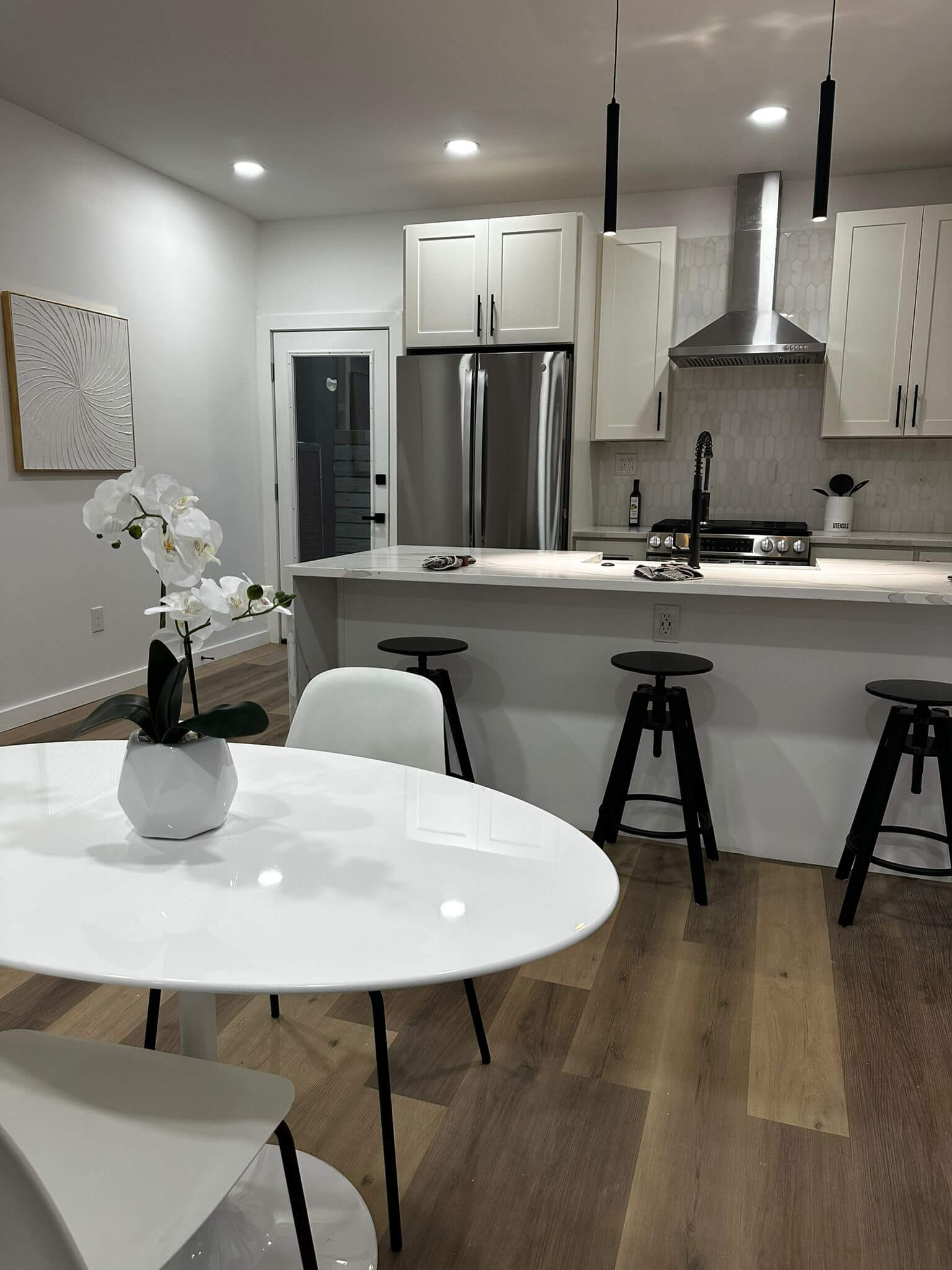 Cabinet, Pittsburgh – תמונה 5
