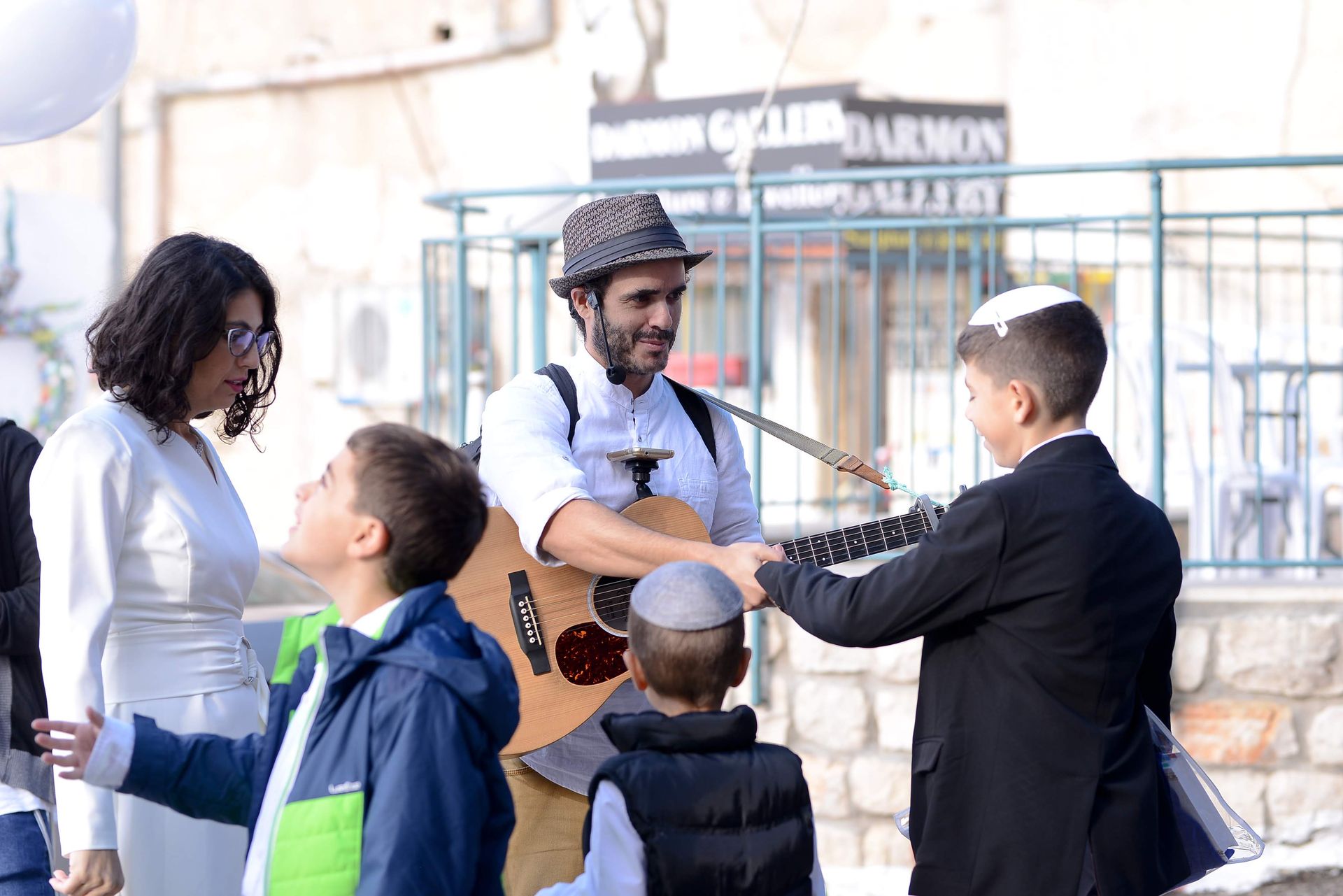 בר מצווה בצפת העתיקה