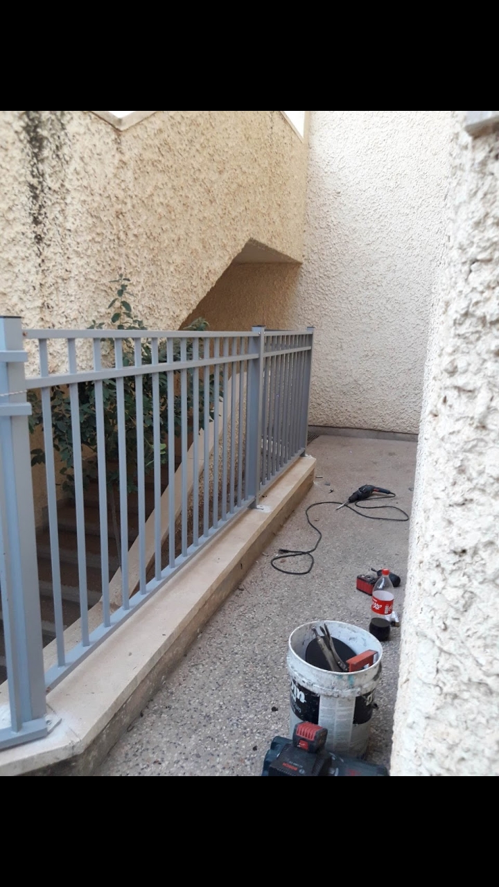 עבודות מתכת