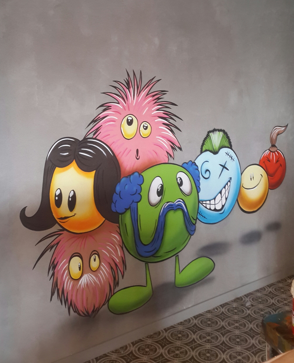 גרפיטי ומשרדי הייטק — עבודה 9