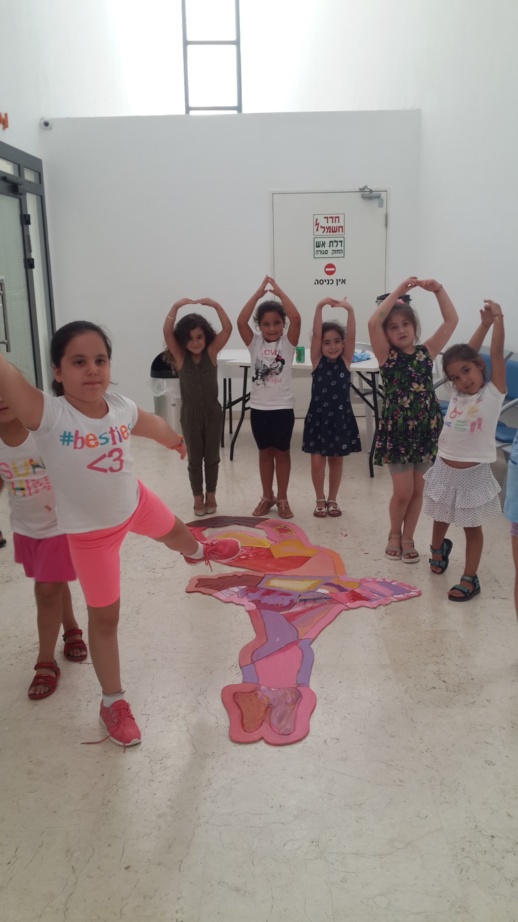 סדנאות גרפיטי — עבודה 10