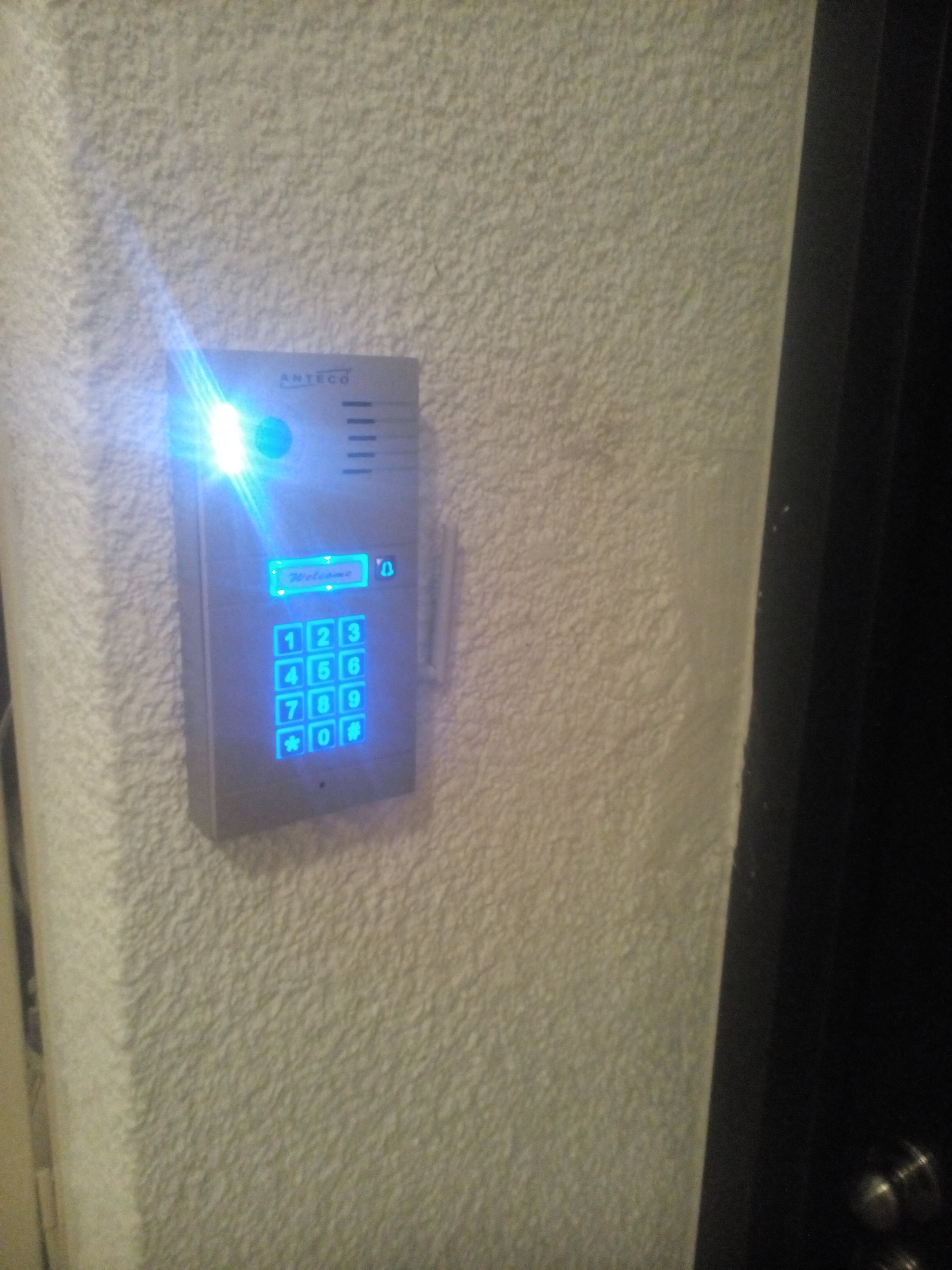 אינטרקום WIFI משולב קודנית