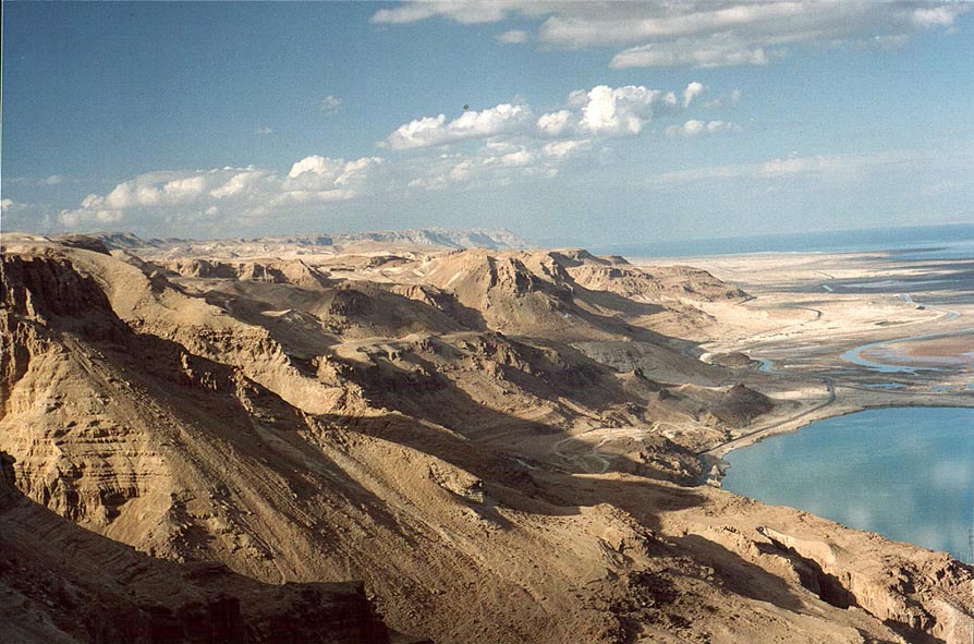 עוזי טאובר מסעות מן הכורסא | לך, לך למדבר — תמונה 3